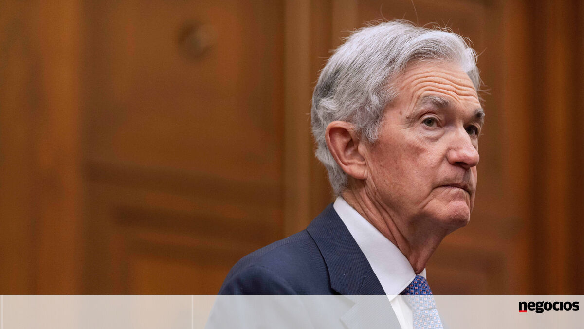 Há mais riscos na inflação e menos no emprego. Powell admite