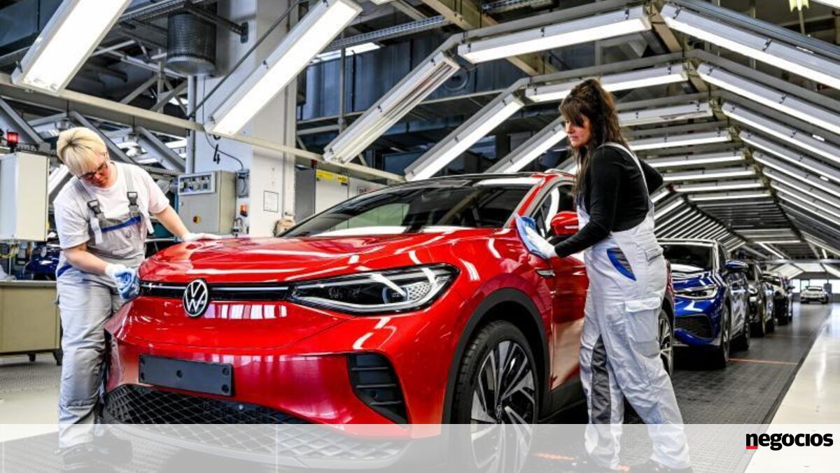 Indústria alemã eliminou quase 250 mil postos de trabalho em