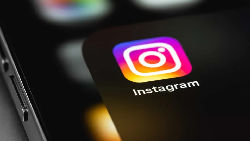 Instagram vai limitar quem pode fazer transmissões em direto
