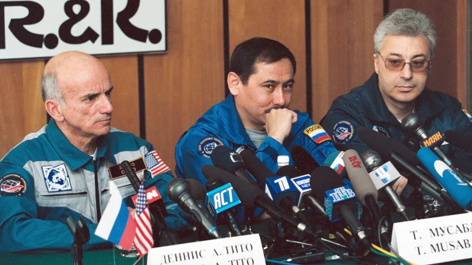 Morreu cosmonauta cazaque Talgat Musabaev: "Um herói"