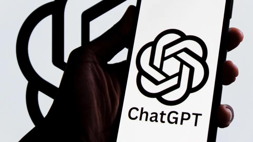 OpenAI anuncia alterações ao ChatGPT depois de morte de...