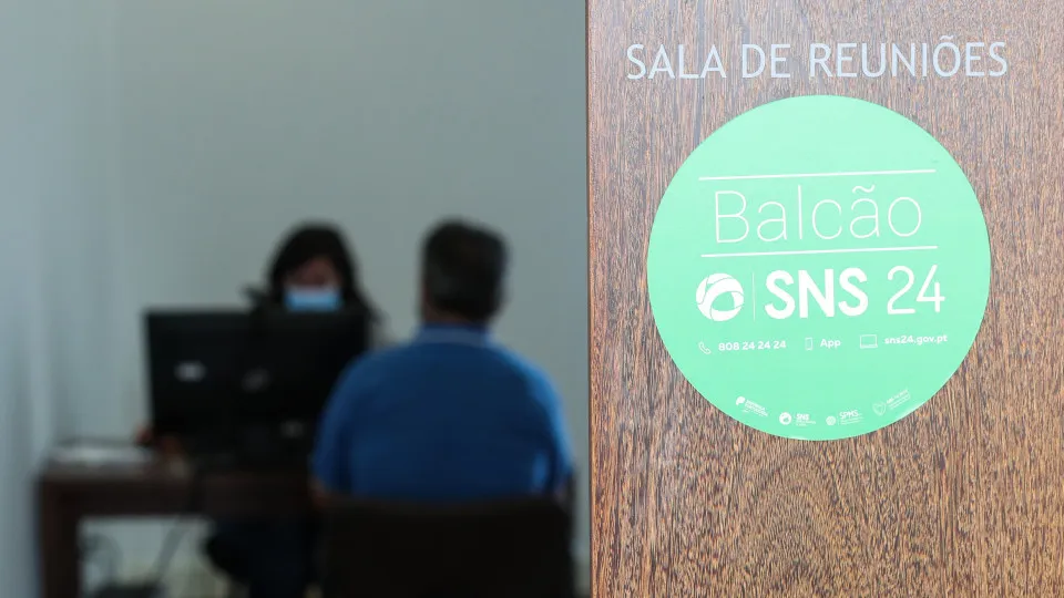 SNS 24 com constrangimentos que estão a ser resolvidos sem...