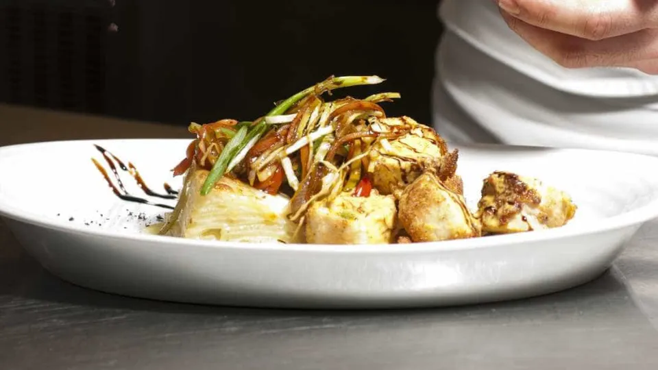 Será inaugurado um restaurante no Dubai com uma IA como...