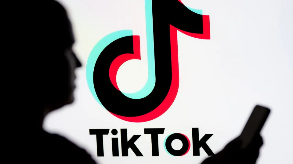 TikTok apresenta novas opções para reforçar controlos...