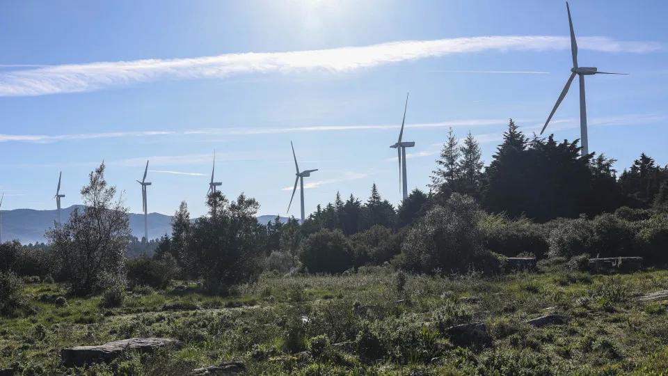 EDP Renováveis conclui venda de ativos eólicos em França e