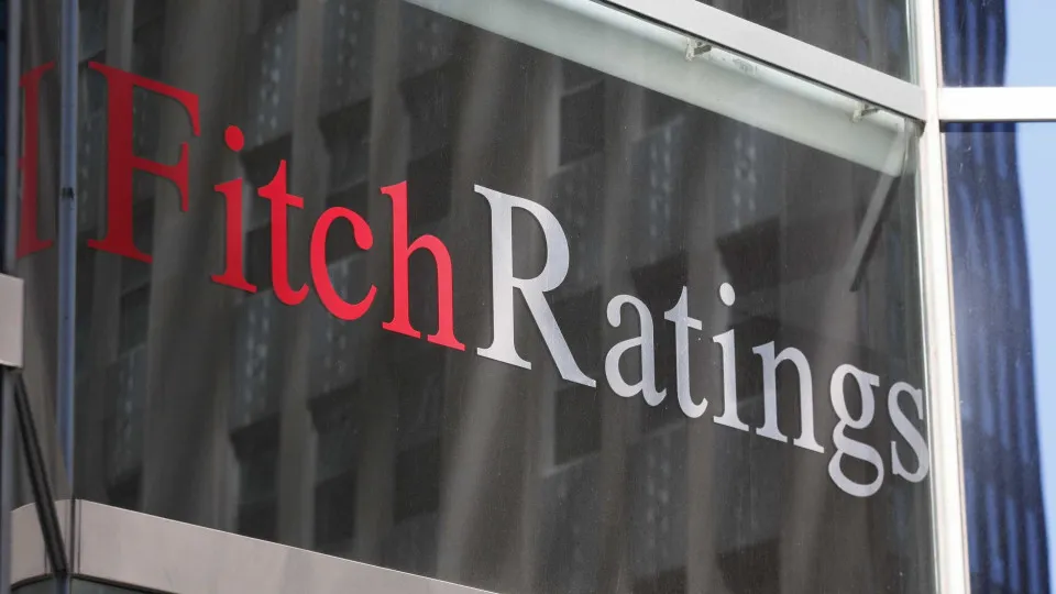 Fitch vai mexer no rating de Portugal? Analistas estão