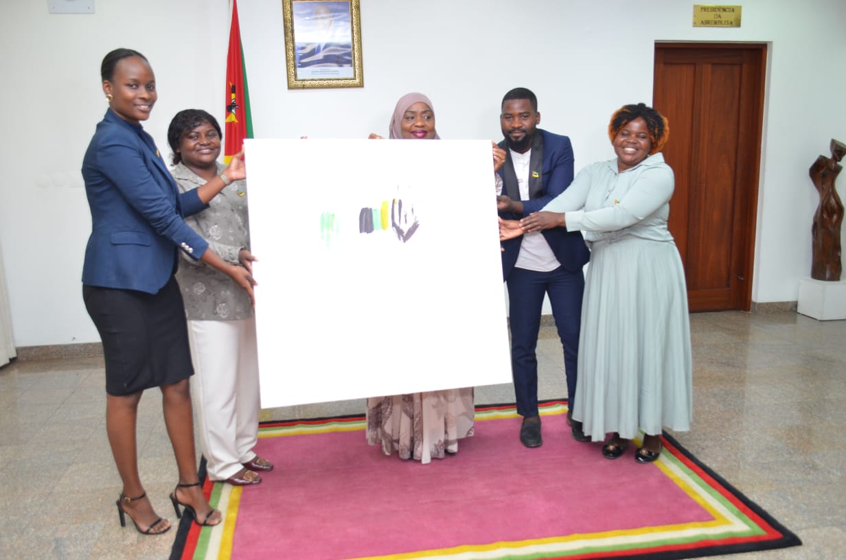 “50 ANOS EM TELA”: Talapa sublinha importância de expressões