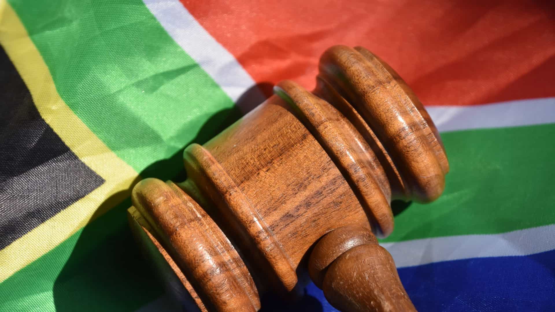 África do Sul: Arrancam trabalhos da Comissão Judicial de...