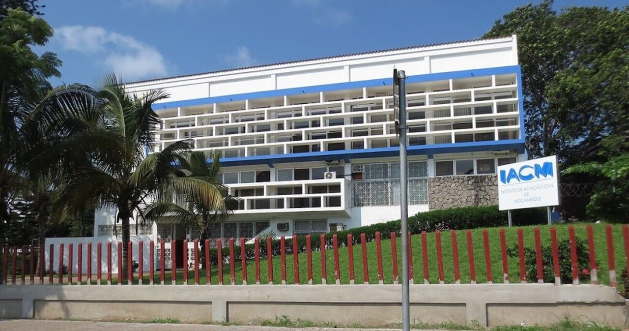 Governo Desafia IACM a Tornar Passagens Aéreas Mais