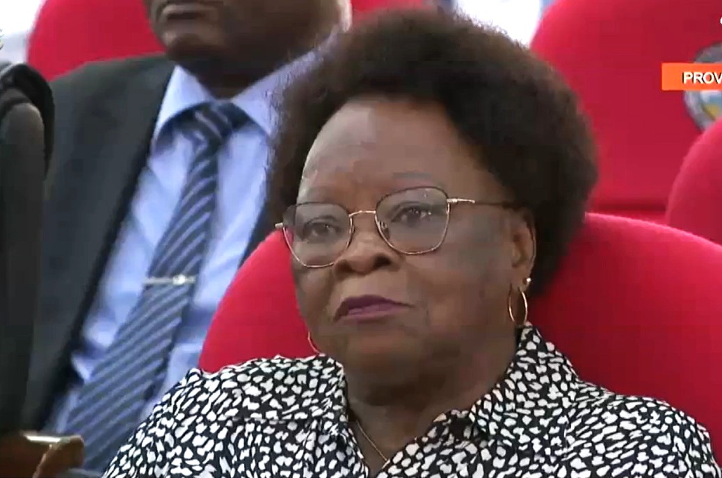 Honoris Causa: Unipungué Distinguished Marina Machinuapa