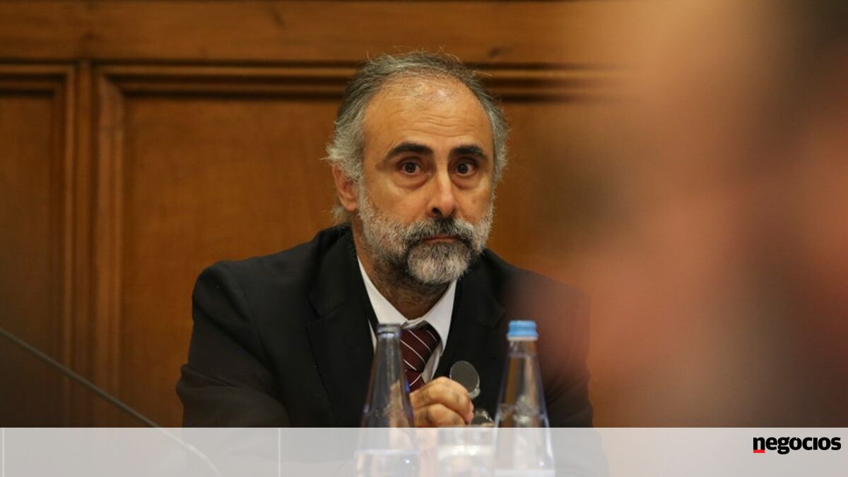 Mandato do presidente da ERSE acabou há 8 meses. Governo diz