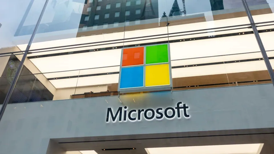 Microsoft investe 16,5 mil milhões para aumentar capacidade...