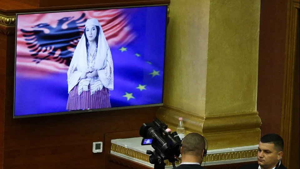 Ministra gerada por IA na Albânia levanta questões de...