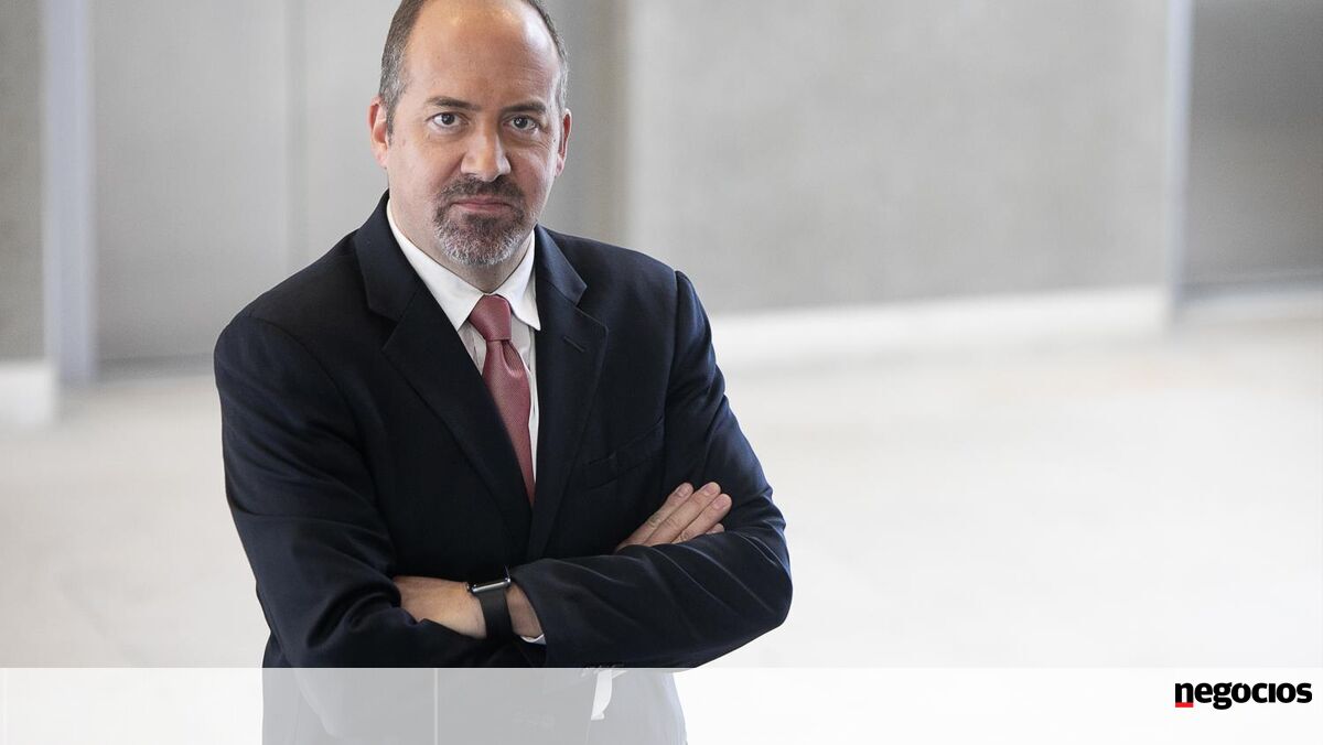 O caderno de encargos de Álvaro Santos Pereira como