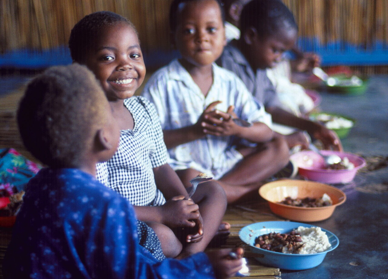 ONU Registou 87 Milhões de Crianças a Receberem Refeições...