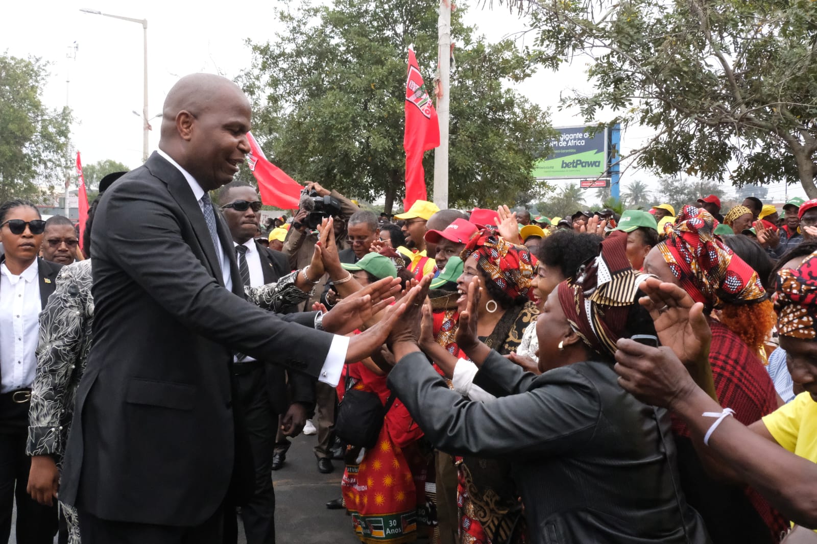 PR quer maior vigilância aos “acólitos do neocolonialismo”