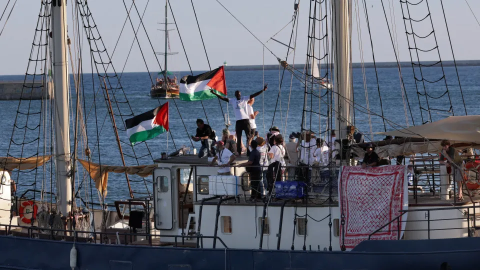 Portugal e Espanha afetados por desinformação sobre frota da...