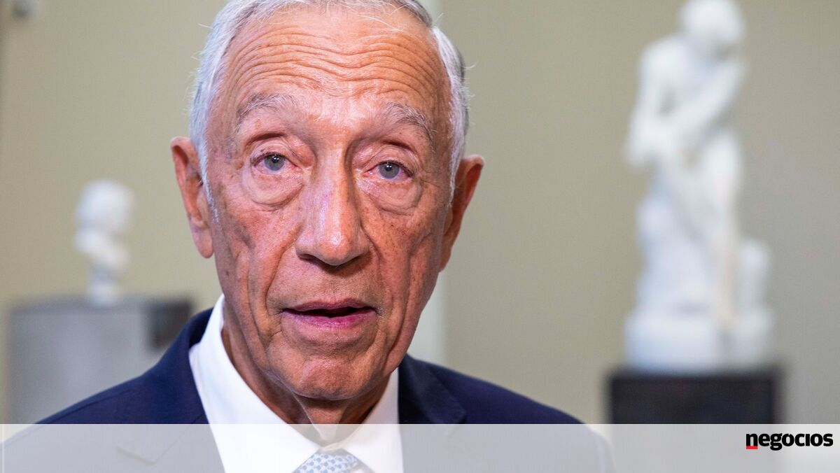 Presidente da República lamenta "grave acidente" do elevador