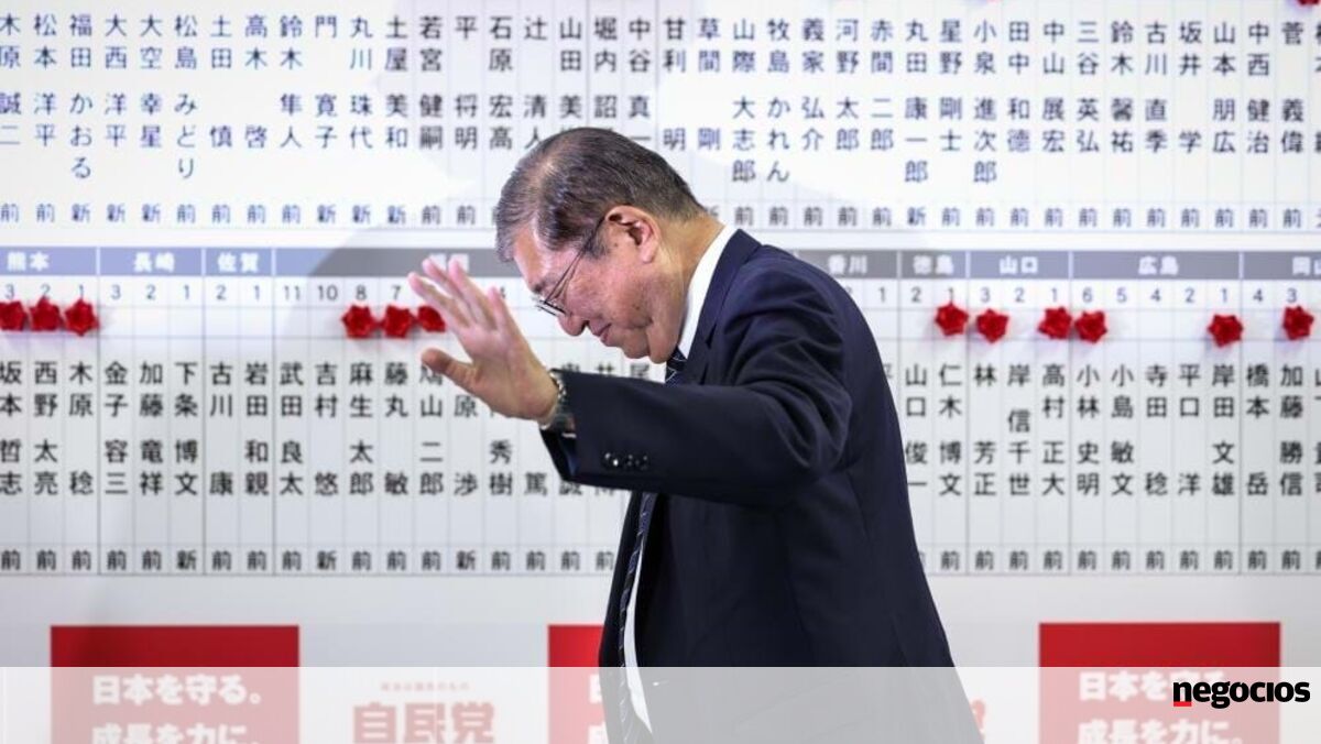 Primeiro-ministro do Japão anuncia demissão - Ásia