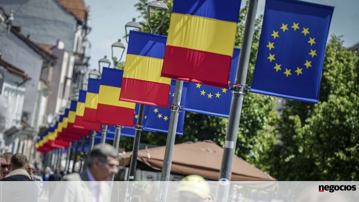 Roménia diz que drone russo no seu espaço aéreo é um novo de