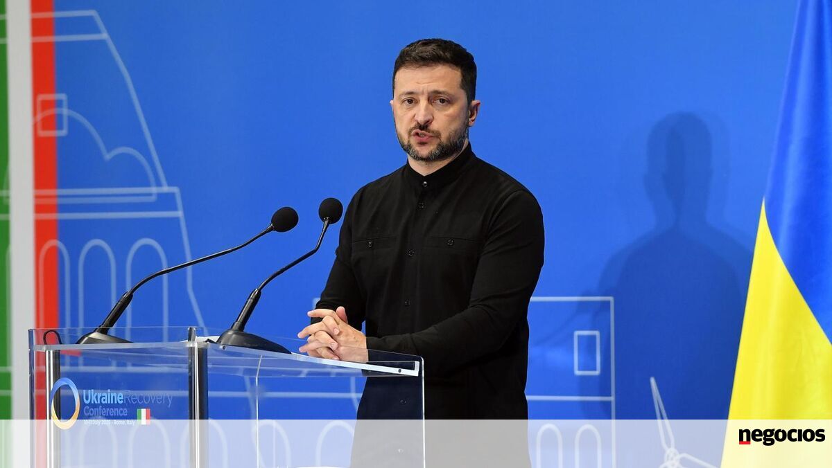 Zelensky rejeita encontrar-se com Putin em Moscovo e propõe
