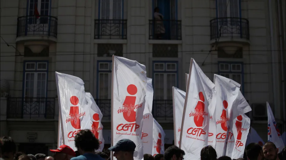 "Jovens desempregados são reduzidos a uma reserva de mão de