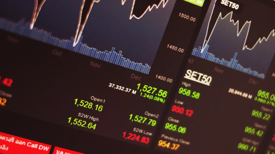 Bolsas europeias em baixa pendentes da inflação dos EUA em