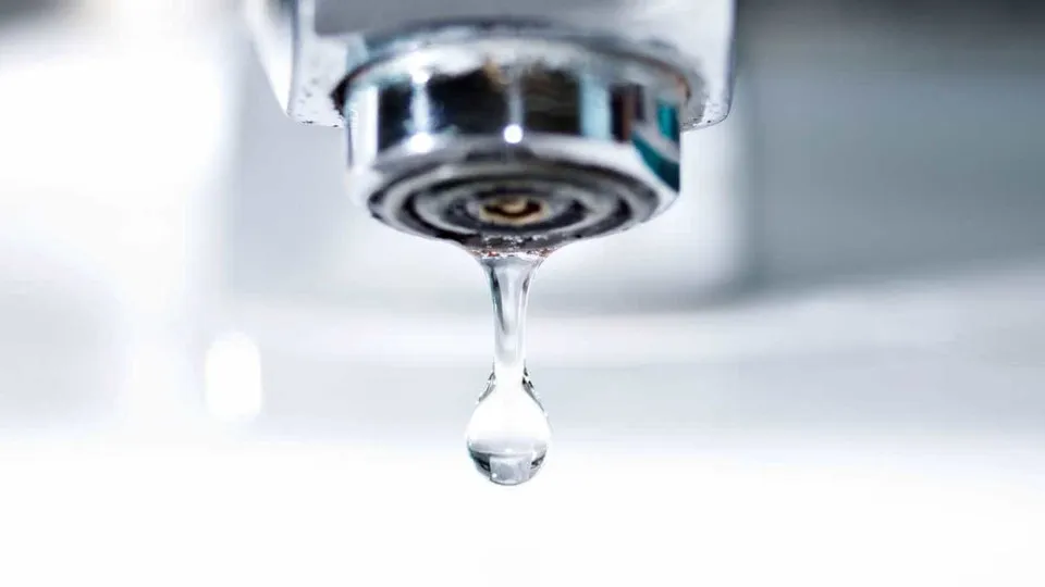 Afinal, água pode ter "capacidade de armazenamento" de...