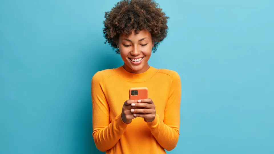 As 8 dicas que o vão ajudar a 'rejuvenescer' o seu telemóvel...