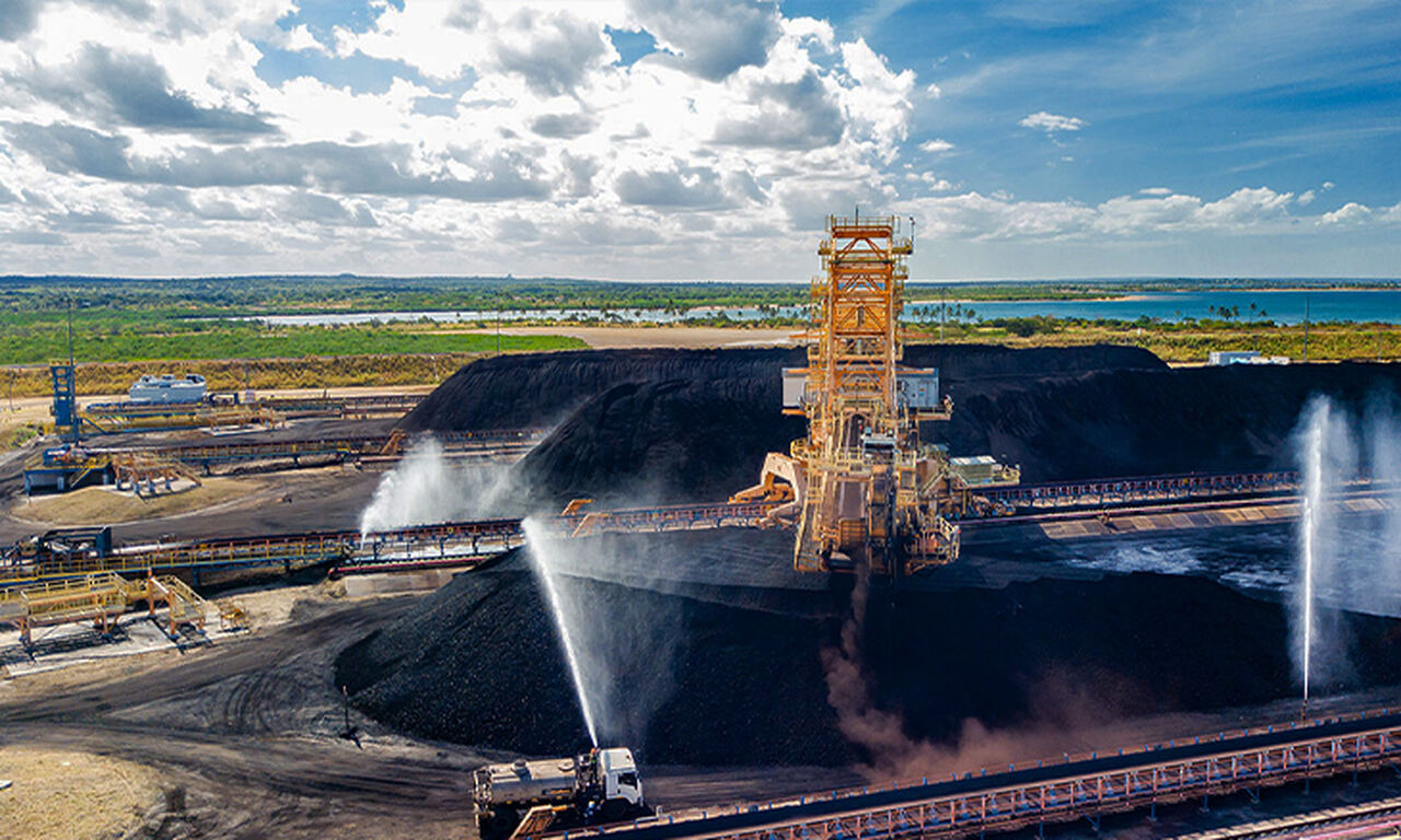 Autoridades Avaliam Poluição Ambiental em Quatro Companhias