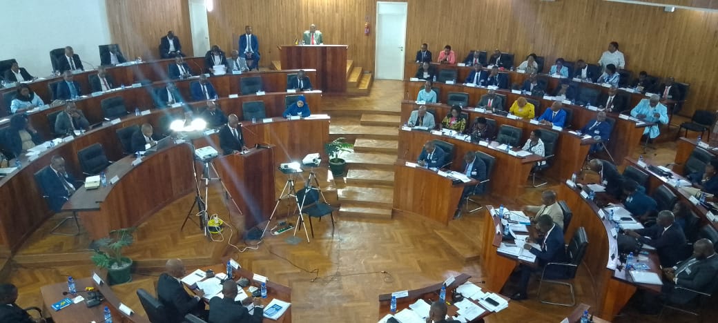 Bancadas preocupadas com mau atendimento hospitalar na