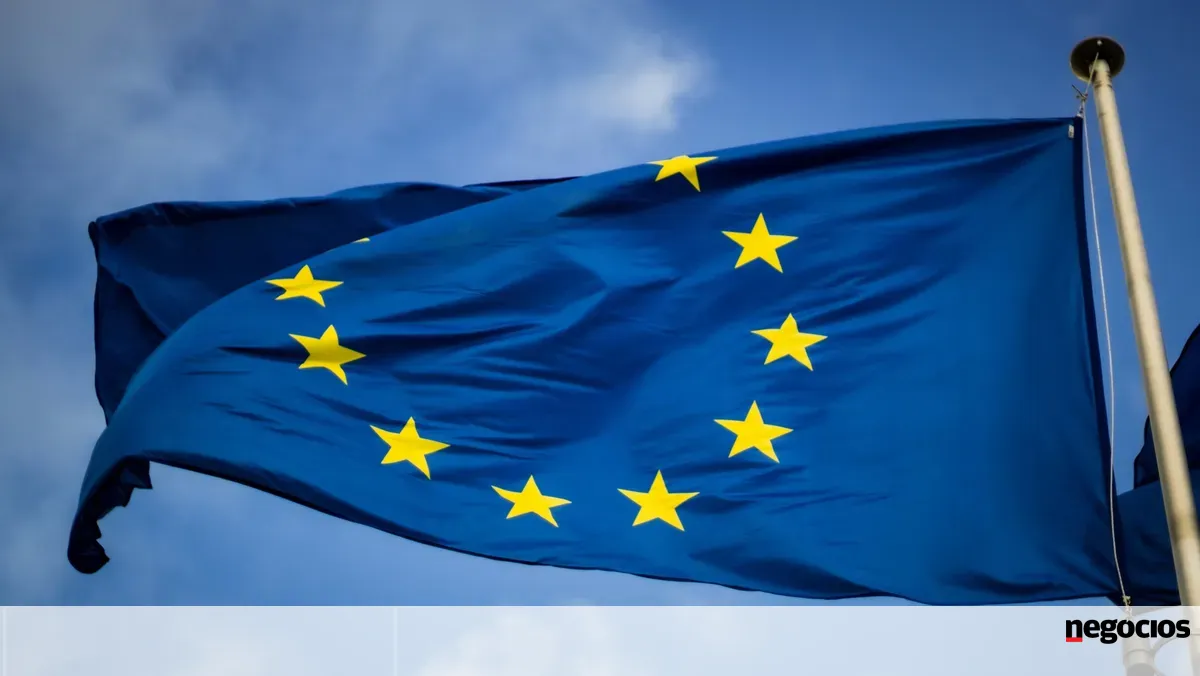 Bruxelas lança nova estratégia para a igualdade LGBTIQ+ -