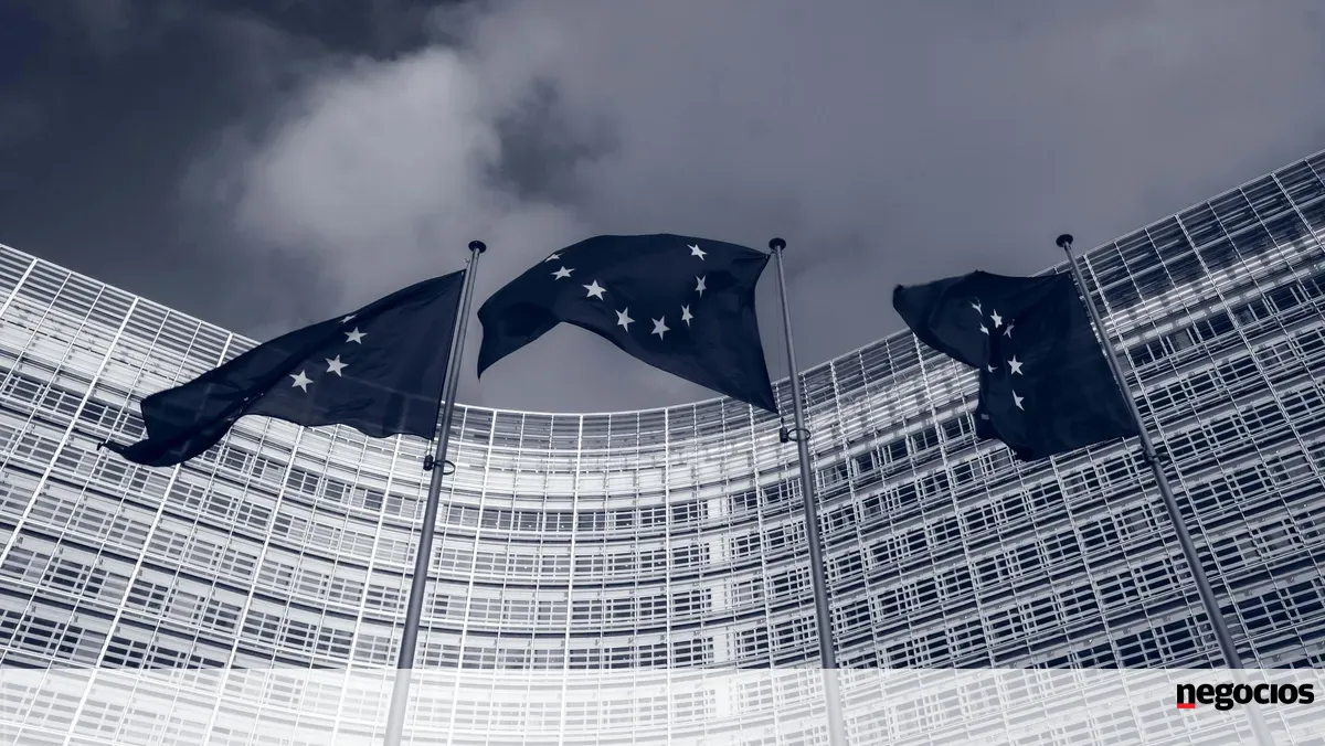 Bruxelas tenta proteger mercado de 2,5 biliões de euros -