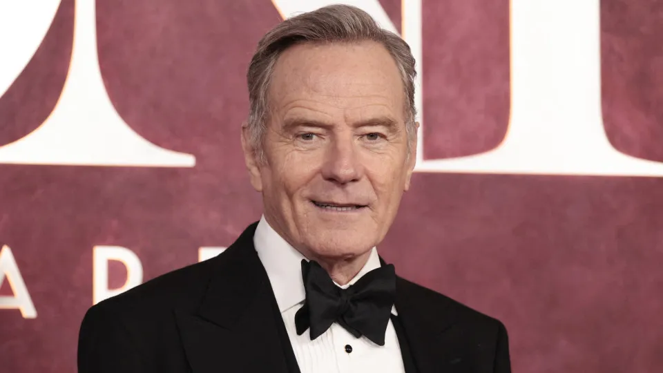 Bryan Cranston une-se à OpenAI para limitar vídeos criados...