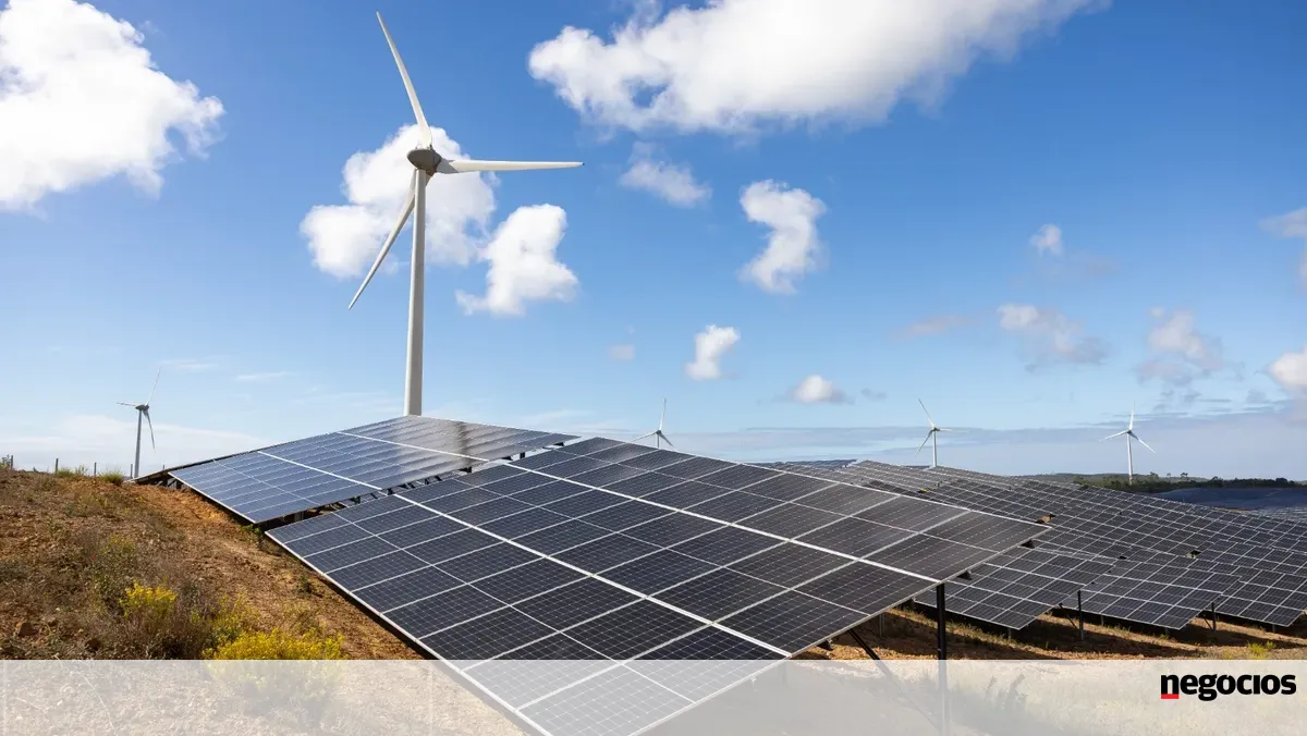 EDP ​​coloca em operação central solar e eólica de Aljezur -
