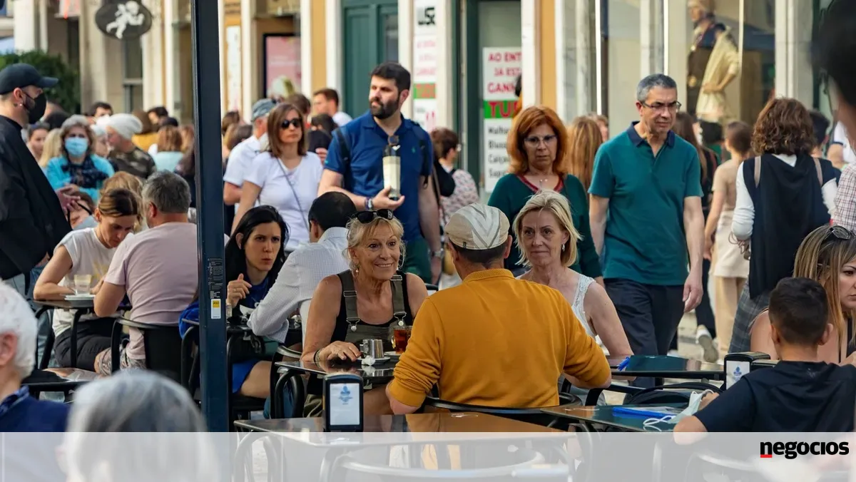 Economia acelera e cresce 0,8% no terceiro trimestre -