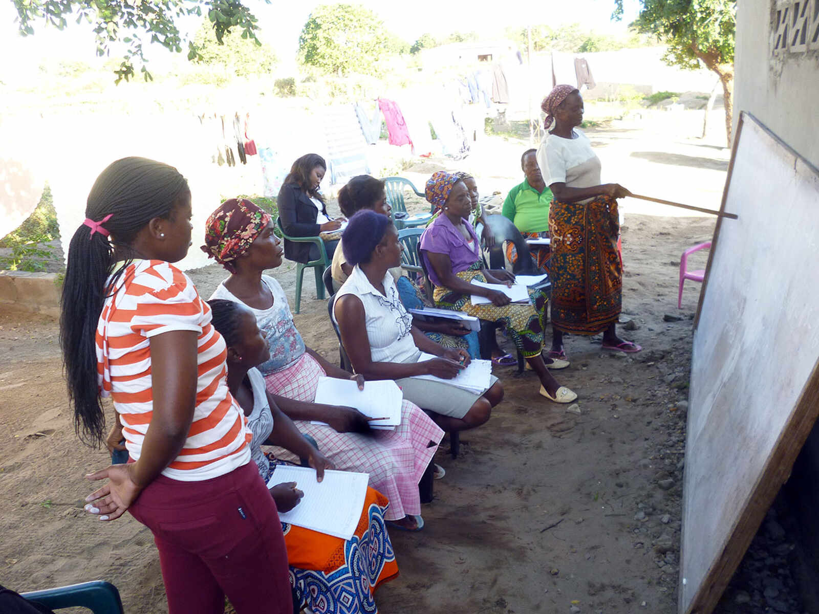 Executivo Garante Pagamento Dos Subsídios em Atraso Aos