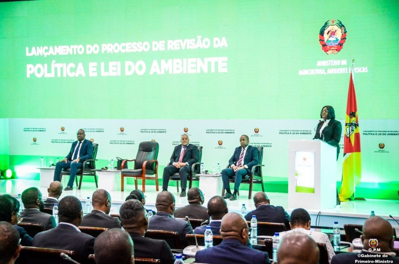 Governo Lança Revisão da Política e Lei do Ambiente Para