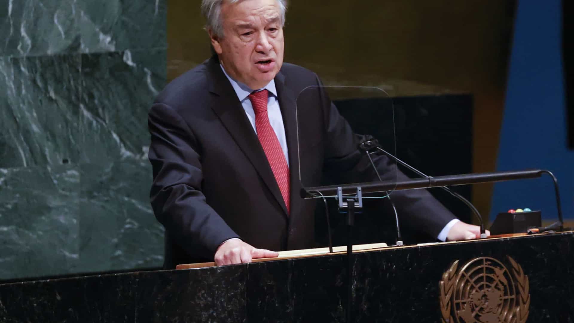 Guterres pede cumprimento integral do acordo de paz