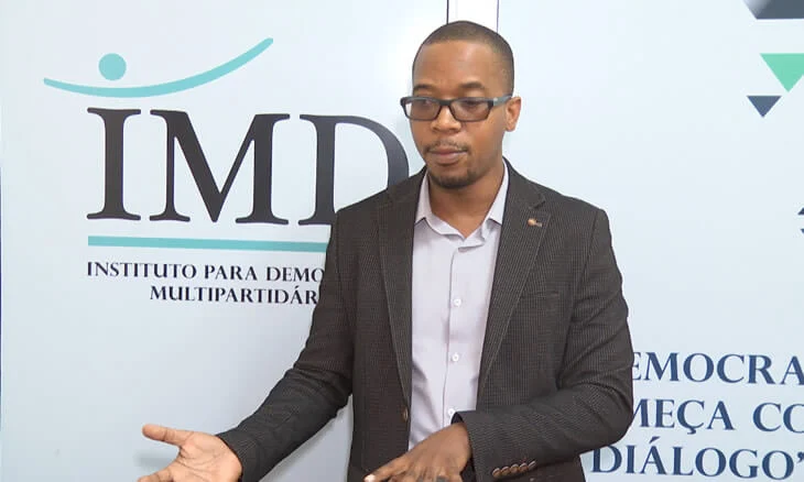 IMD e AR assinam memorando para promover boa governação e