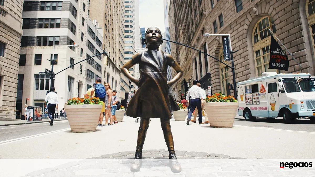 Inflação abre caminho para corte da Fed e leva Wall Street a