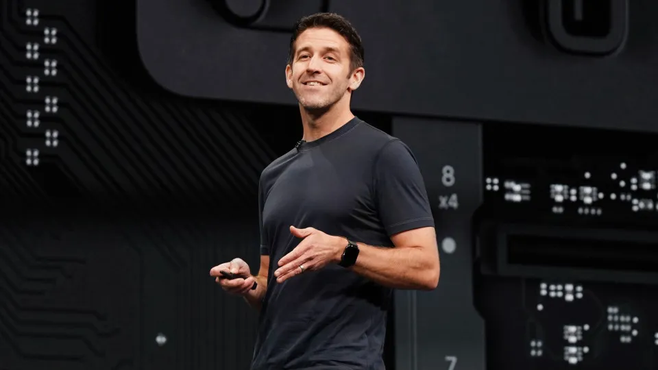 Já há um nome escolhido para ser o próximo CEO da Apple