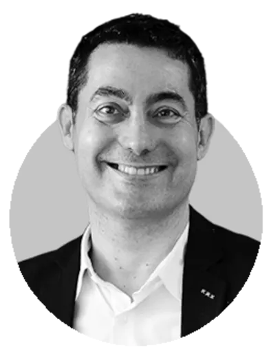 Menos auditório, mais aeroporto - José Esteves