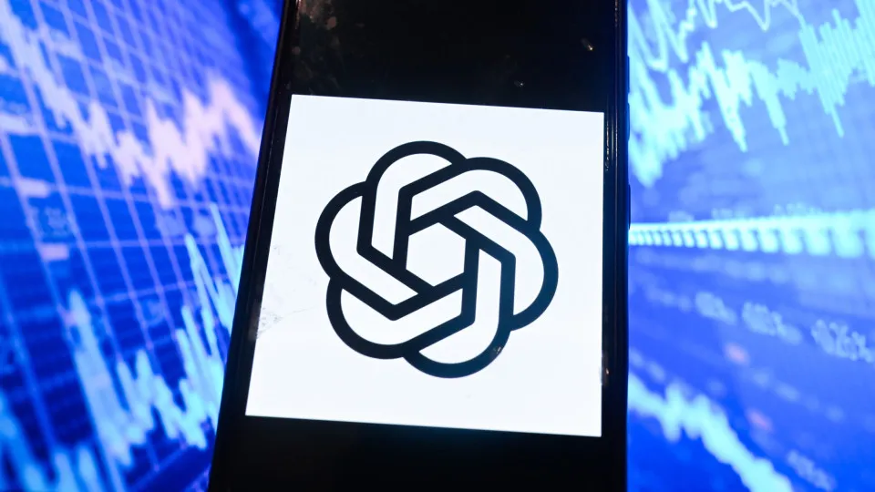 OpenAI pode ver-se obrigada a adiar lançamento de primeiro...
