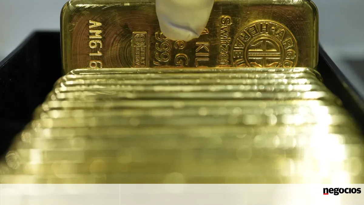Ouro renova máximos de sempre mas ainda aquém dos 4.000