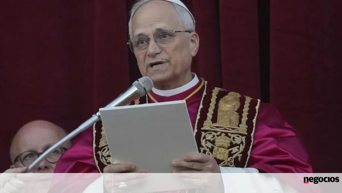 Papa Leão XIV revoga decisões financeiras controversas de