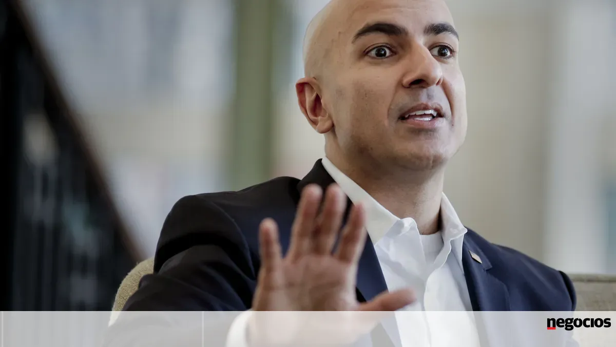 Responsável da Fed vê IA a diminuir impacto dos cortes nas