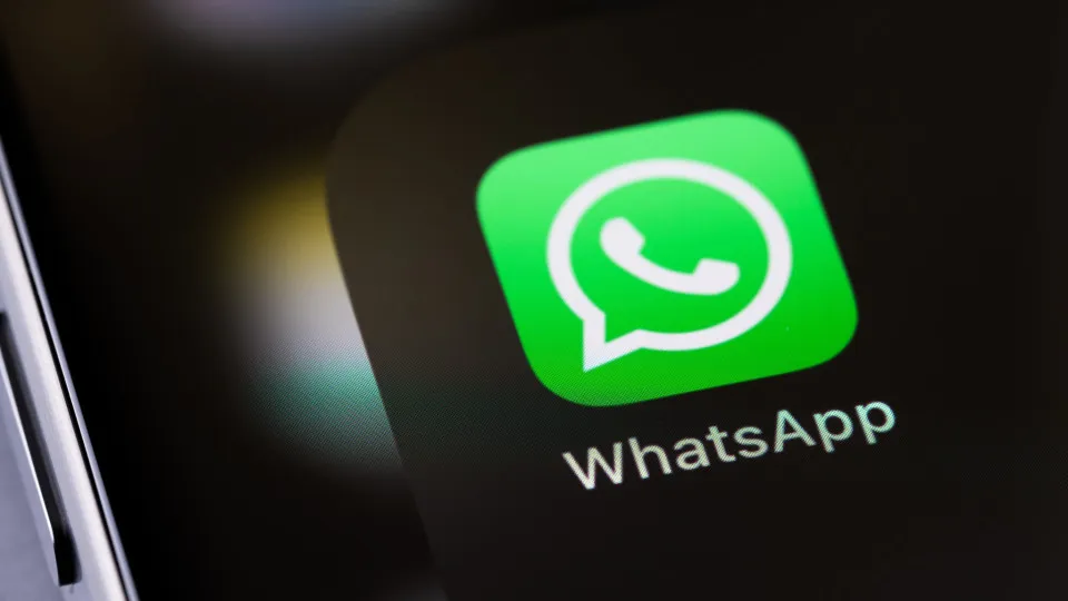 Tradução de mensagens do WhatsApp está a chegar ao iPhone