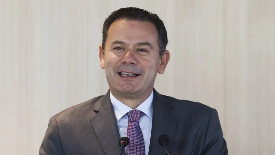 Associações e comunidades portuárias pedem intervenção de