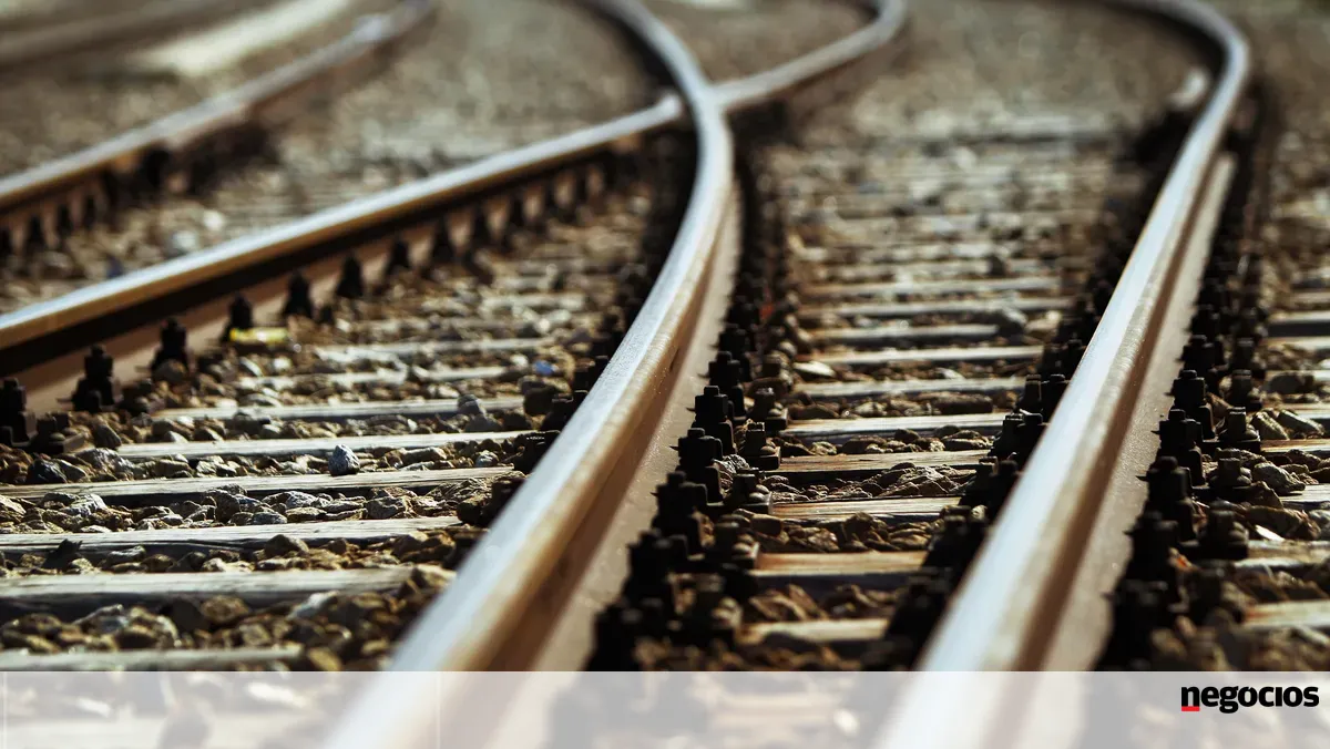 Bruxelas quer toda a União Europeia ligada por ferrovia de a